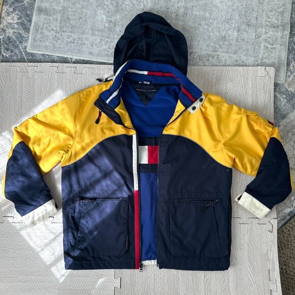 Vintage Tommy Hilfiger 90s Jacket Water Repellent Jacket With Packable Hood - Picture 8 of 8